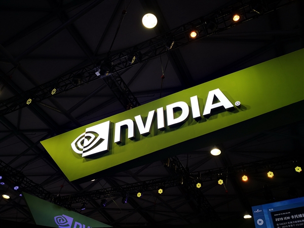 NVIDIA净利大涨168% 爆表业绩难满足高预期！股价闪崩一度跌超8%