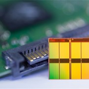 速度是NAND的1000倍！三星：基本完成8nm eMRAM内存开发