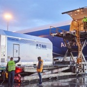 不卖7nm等先进光刻机！ASML：中国厂商生产“落后”制程芯片就行 世界需要