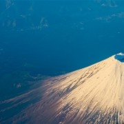 日本富士山开始收取登山费：每人收取2000日元 每日限流4000人