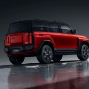 越野风纯电SUV 奇瑞iCAR 03T官图发布：经典红黑配